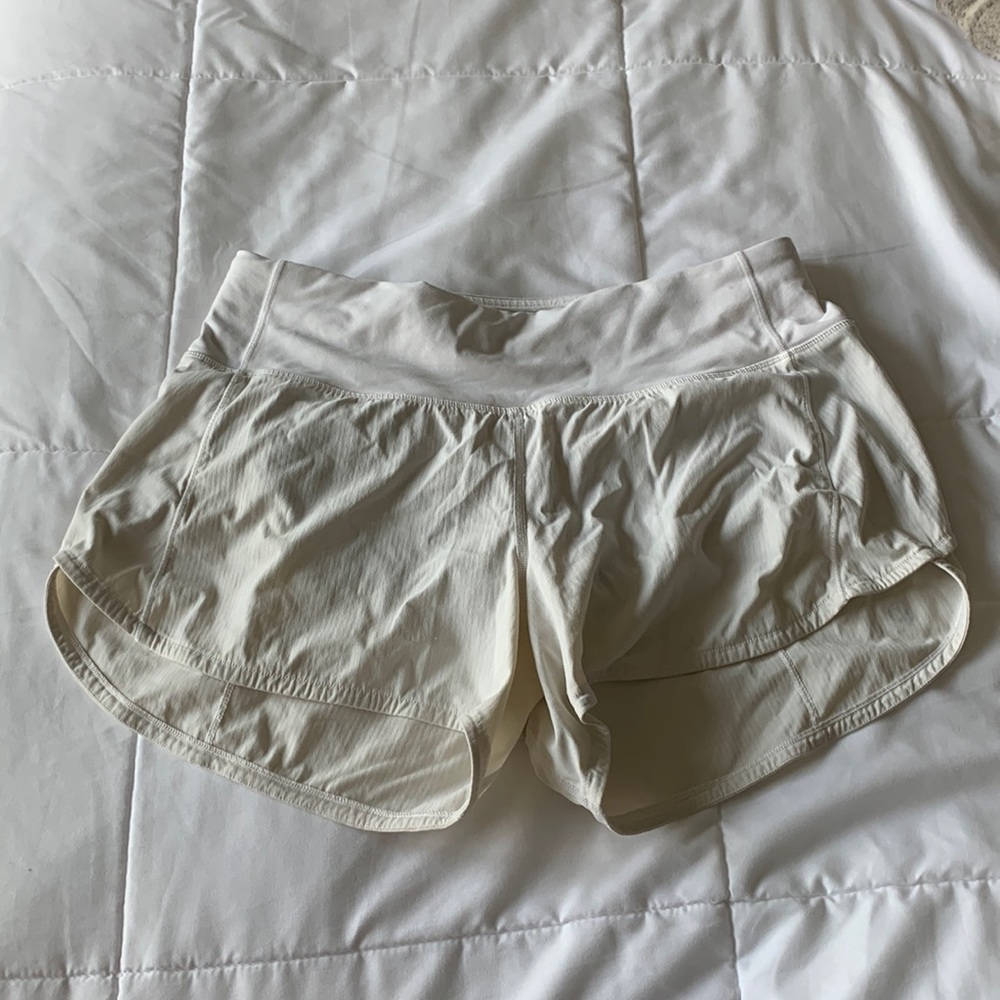 LULULEMON 4 INCH SPEED IT UP SHORTS